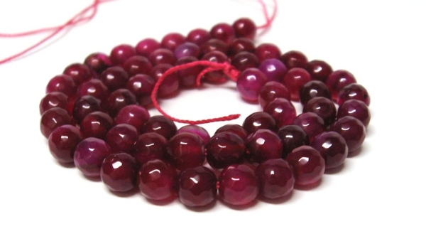 Achat Rubin Fuchsia 6 mm facettiert Edelsteinstrang